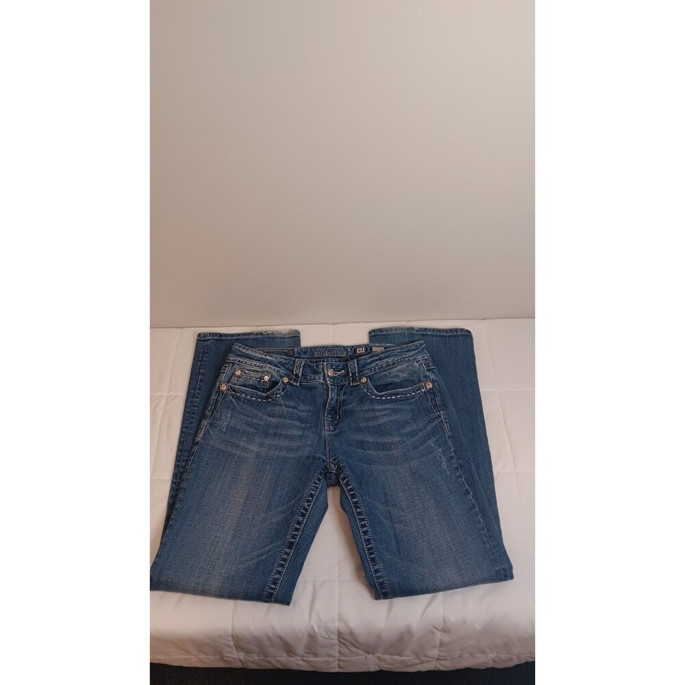 Miss Me Easy Boot Mid Rise Jeans Bling Pocket Distressed Embellished Size 31